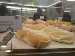 -奈雪的茶(市百一店)