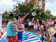 -七彩云南欢乐世界