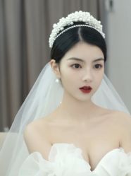 -莫小姐婚纱