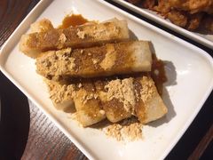 -爆炸头阿姨小四川正宗川味小吃(无任何分店)