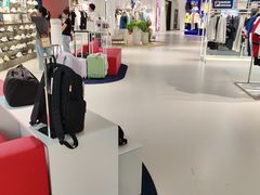 -fila(日月光中心广场店)