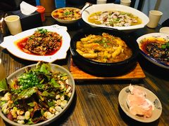-阿杜土菜馆·江油肥肠(花园店)