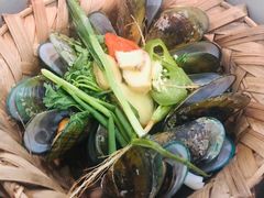 -千岛蚝高压锅生蚝·人参火锅(白云万达店)