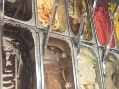 -VENCHI 闻绮(上海佛罗伦萨小镇店)