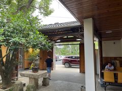 -李东农庄(中南百草园地标店)