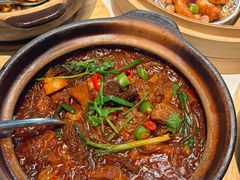 羊肚菌牛腩煲-煲王粤菜餐厅(中侨中心店)