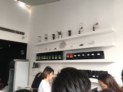 -UNI UNI(环亚凯瑟琳店)