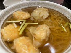 鲜虾云吞面-新旺茶餐厅·早餐·夜宵(仙霞店)