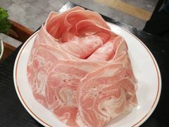 -楼外楼大刀肉传统火锅居(幸福街店)