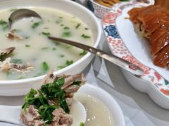 -梅利汴京烤鸭•开封豫菜地标店(东大街店)