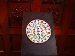 -Nathalie Djurberg与Hans Berg“牛皮纸包裹的月亮”-Prada荣宅当季展览
