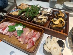 临沧土鸡-花菇朵 ll 野生菌火锅·精品云南菜(后沙峪店)