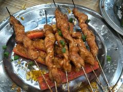 -江城燕子大排档(江汉路步行街店)