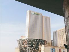-鹏欣水游城