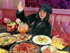 -依呀呀ktv烧烤小串(中山西路店)