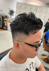 -八佰伴8008星级形象店