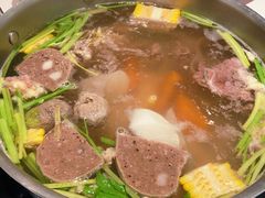 特色锅底-牛焱·贵州黄牛肉火锅(城西银泰店)