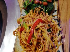 -山河屯铁锅炖鲜鹅·东北菜(开发区一店)