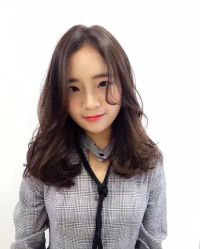 -变画·发型STUDIO