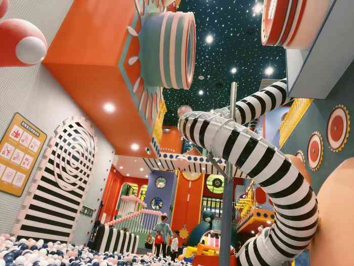 melandclub万象天地店