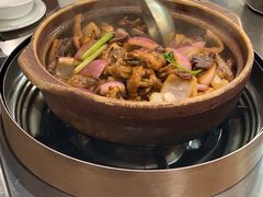 -胡须佬鸡煲四季火锅店(石厦西村直营店)