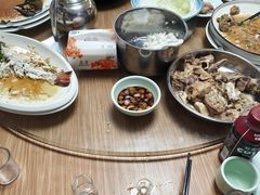 -荣基四海一家·家常菜·海鲜大排档(新安店)