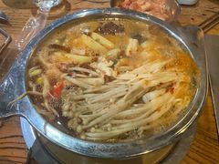 -河坝烧烤串城(银亭路店)