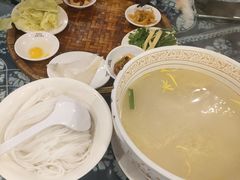 -桥香园云南过桥米线(金马碧鸡店)