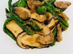 土辣椒炒姬松茸-楚禾宴(光谷大道店)