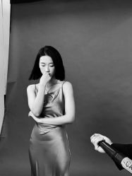 -绝对人气写真艺术中心