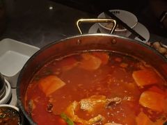 -野山舂·贵州现舂酸汤牛肉(民生路店)