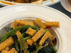 -汗腾格里·风味餐厅(新疆驻京办店)