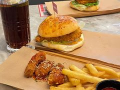 -必胜客(宁海西子国际店)