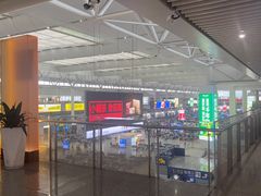 -麦当劳(上海虹桥站30B检票口楼上)