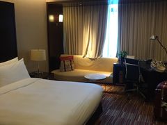 -上海龙之梦万丽酒店