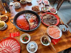 -憨铁匠火锅(红山6979店)