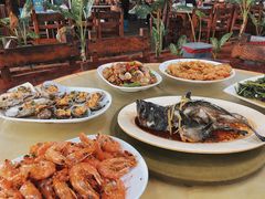 -四川小胡子海鲜(丁村万人海鲜广场店)