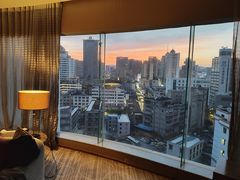 -昆明中心皇冠假日酒店