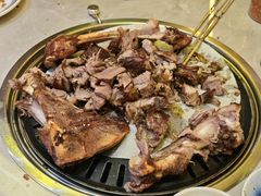 -沪上名羊天下•烤羊腿•东北烧烤•小龙虾(浦东直营总店)