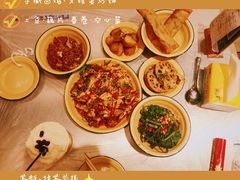 -东排食堂长沙小吃大排档(五一广场店)