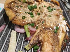 特色烤鲈鱼-吕氏疙瘩汤·海鲜新鲁菜(凯德mall新都心店)