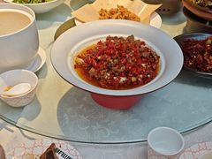 -阿瓦山寨·湘菜现炒·剁椒鱼头王(咸阳总店)