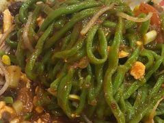 特色三合一-手擀菠菜面(西康路店)