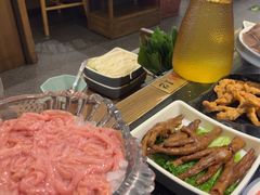 -井格重庆火锅(西直门凯德Mall店)