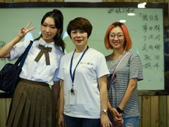 -金夫人化妆摄影职业培训学校