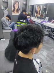 -米可造型烫发染发