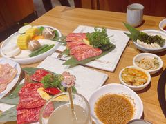 -炼火烤肉店