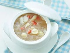 百年好合汤-鱼鲜饭香·招牌汽锅剁椒鱼头王