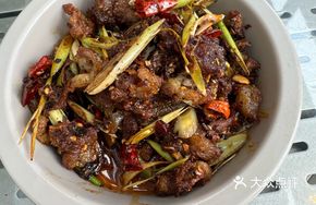 Spicy Beef Tendon Stir-Fried with Beef Fat