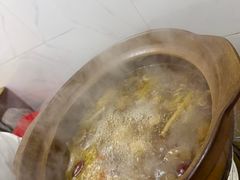-威邵鸡煲(西华路总店)